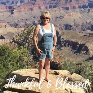 Meet your Posher, Constance